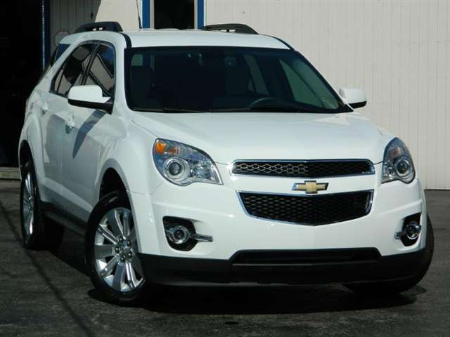 Chevrolet Equinox 2011 photo 2